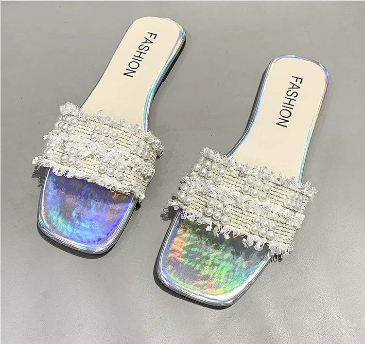 

2021 Women's Summer Fashion Open-toed Breathable Pearl Flat Wear Large Size Sandals Modern Trend Non-slip Shoes Large Size 35-43