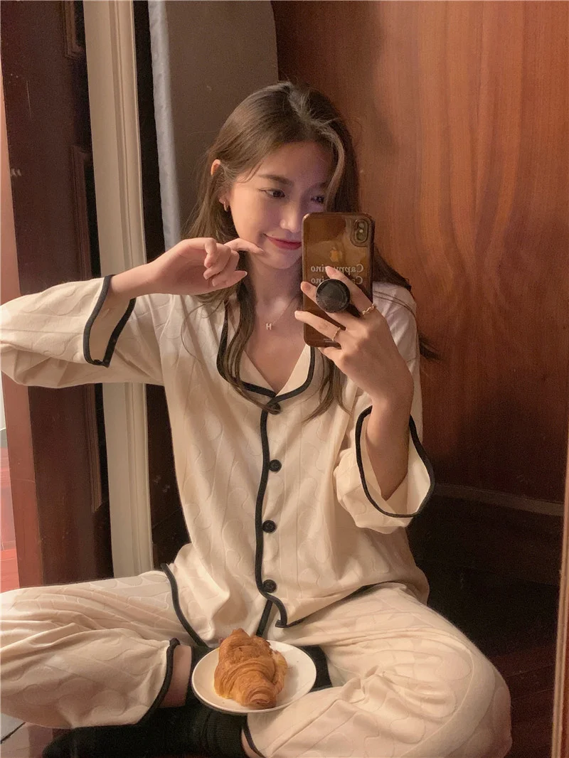 Пижама с лацканами и волнистыми краями Женская Удобная Повседневная Домашняя