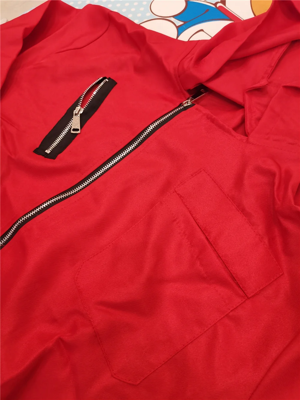 Косплей-костюм анонимуса Гая Фокса V-образный дом из бумаги Сальвадора Дали |