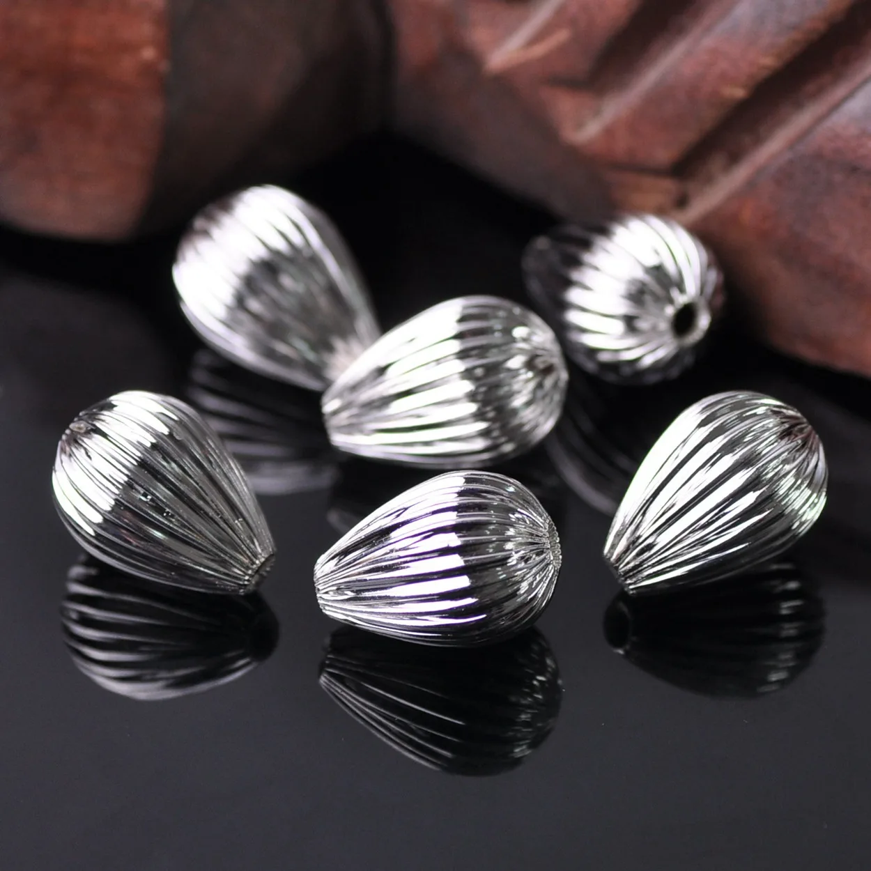 10 шт. Позолоченные 16x11 мм каплевидные полые Плиссированные Металлические