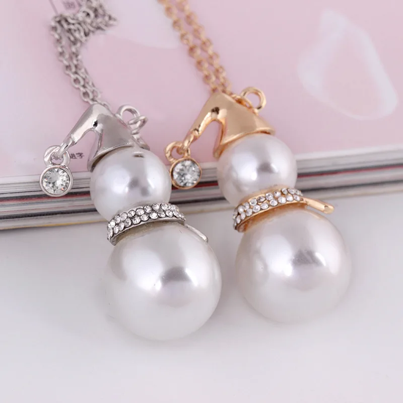 

New 2022 Women's kid boys girls Fashion Jewelry High Quality Luxury Christmas gifts Pearl snowman Clavicle Chain Necklace