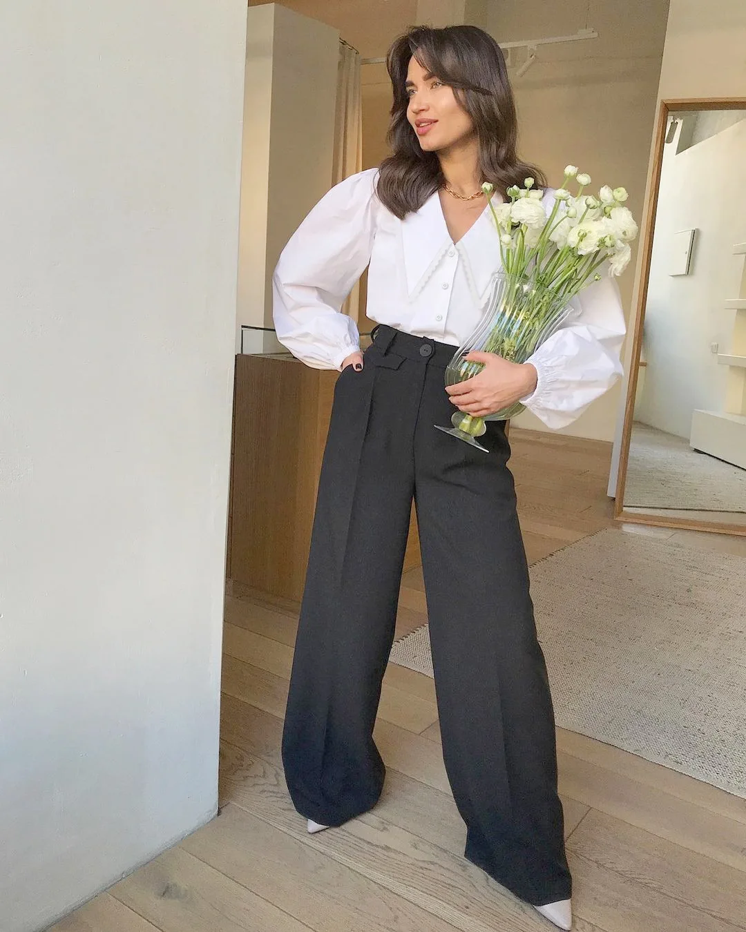 

New Spring Shirt Women Blouses V Neck Button-down Long Sleeve Autumn Slim Elegant Casual White Office Shirt Feminine Lady Tops