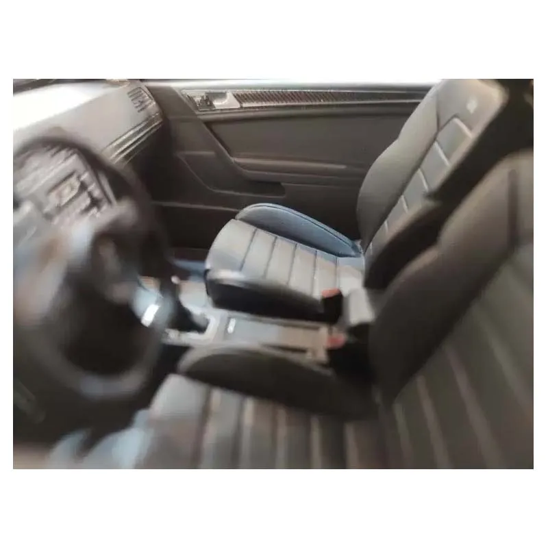 

118 Scale Volkswagen Golf GTI Ed.30 Alloy Luxury Vehicle Diecast Cars Model Toy Collection Gift Decoration simulation model