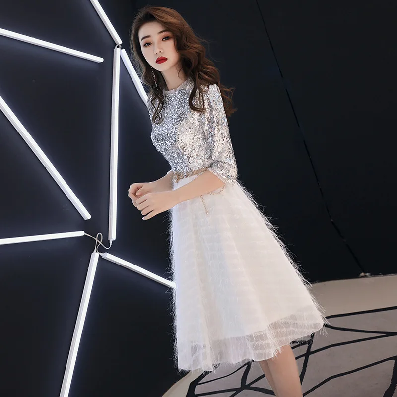 Женское короткое вечернее платье с круглым вырезом и блестками|Женские платья| |