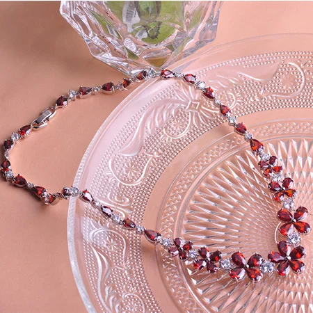 

MECHOSEN Red Rhinestones Flower Necklaces&Stud Earrings Jewelry Sets AAA Zirconia Collar Ohrringe Bijuterias Parure Bijoux Femme