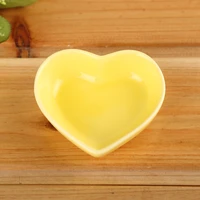 200pcs Ceramic hot pot seasoning dish ceramic heart-shaped dish kitchen multi-purpose dish 398687 