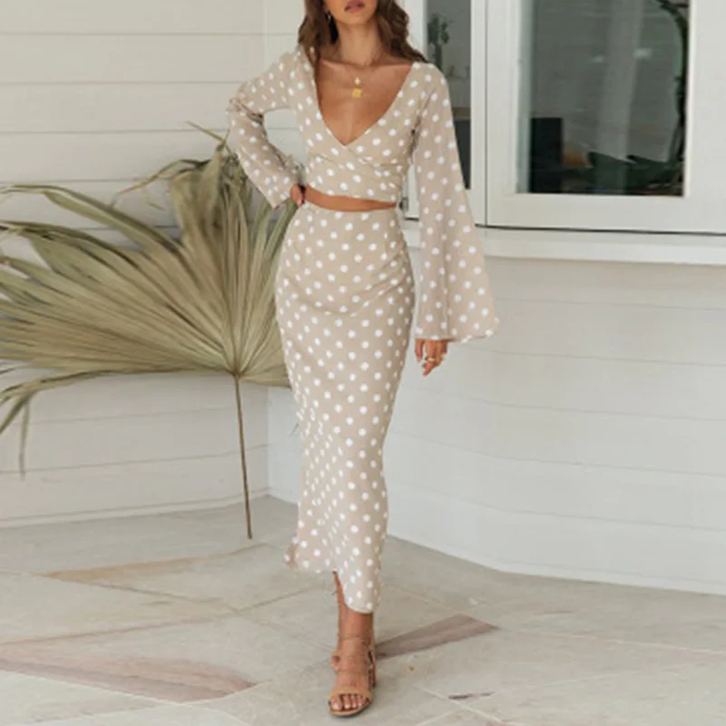 Женский комплект из 2 предметов LZEQuella пуловер в горошек укороченный топ и юбка