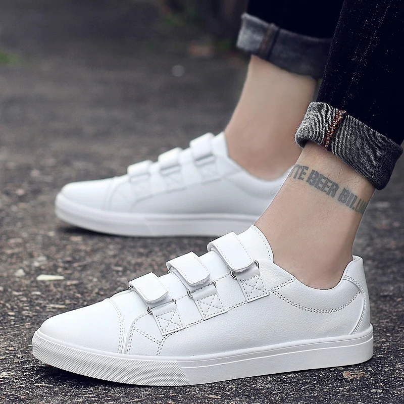 

New Trend Sneakers for Men Outdoor Graffiti Flats Wearproof Rubber Sport Loafers Brand Breathable Comfortable PU Leather Shoes