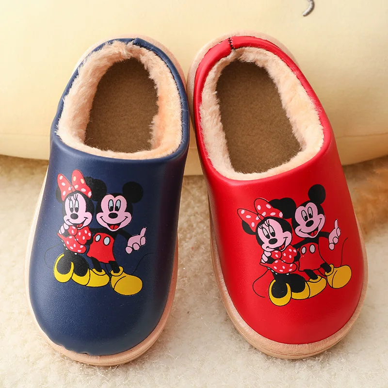 

Детские зимние хлопковые тапочки Disney, Нескользящие, из мягкой ПУ кожи, водонепроницаемая шерстяная обувь, Тапочки для родителей и детей