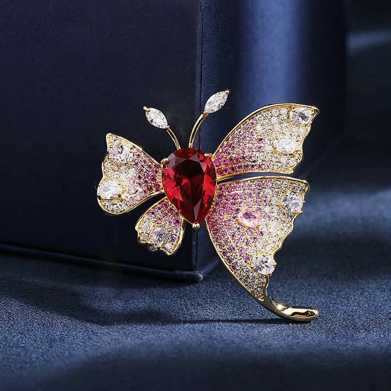 

2022 Autumn And Winter Fashion Butterfly Brooches Pins Cubic Zirconia Insect Brooch Designer Statement Corsage Jewelry