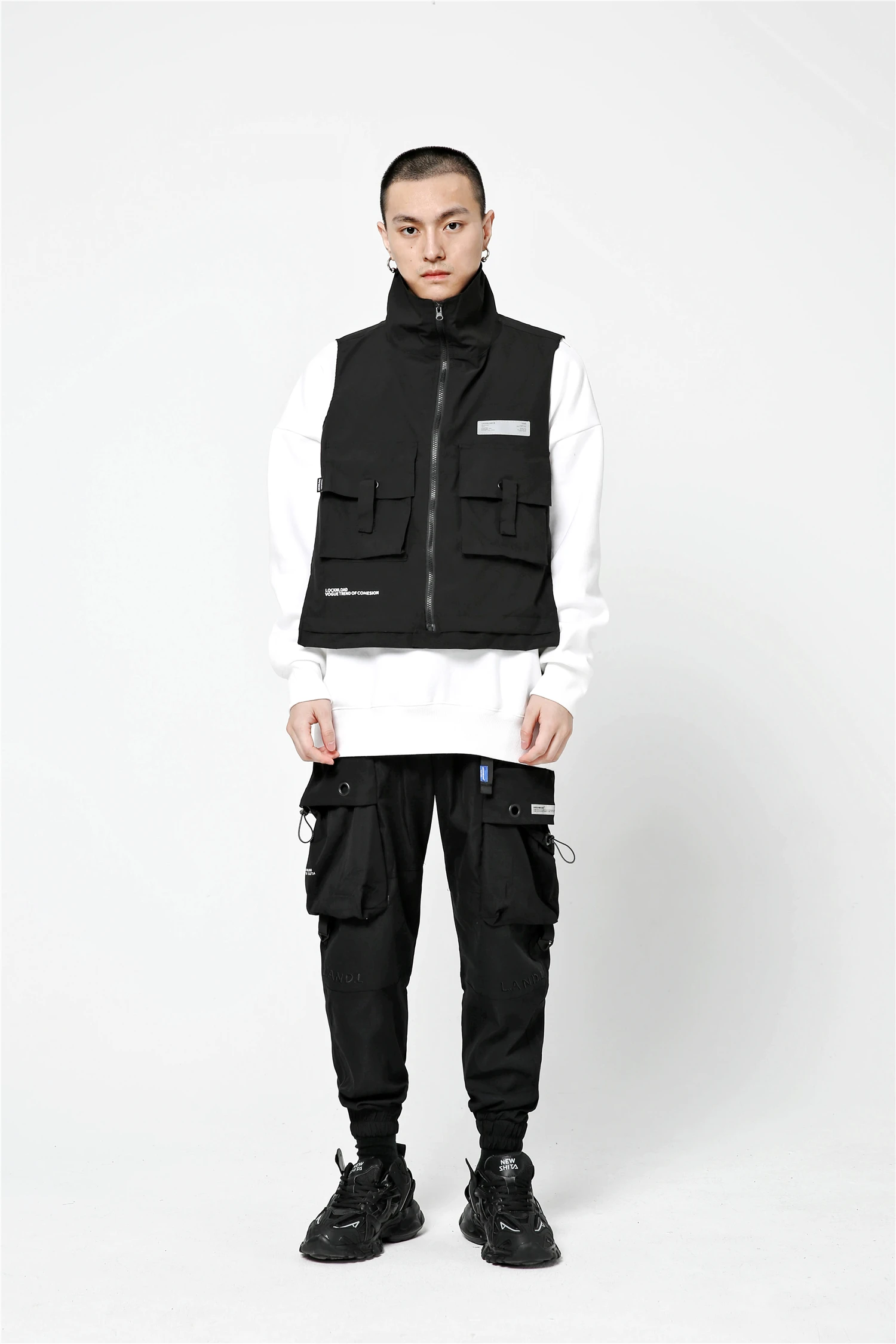 Брюки-карго с широкими боковыми карманами и ремнем уличная одежда techwear harajuku |