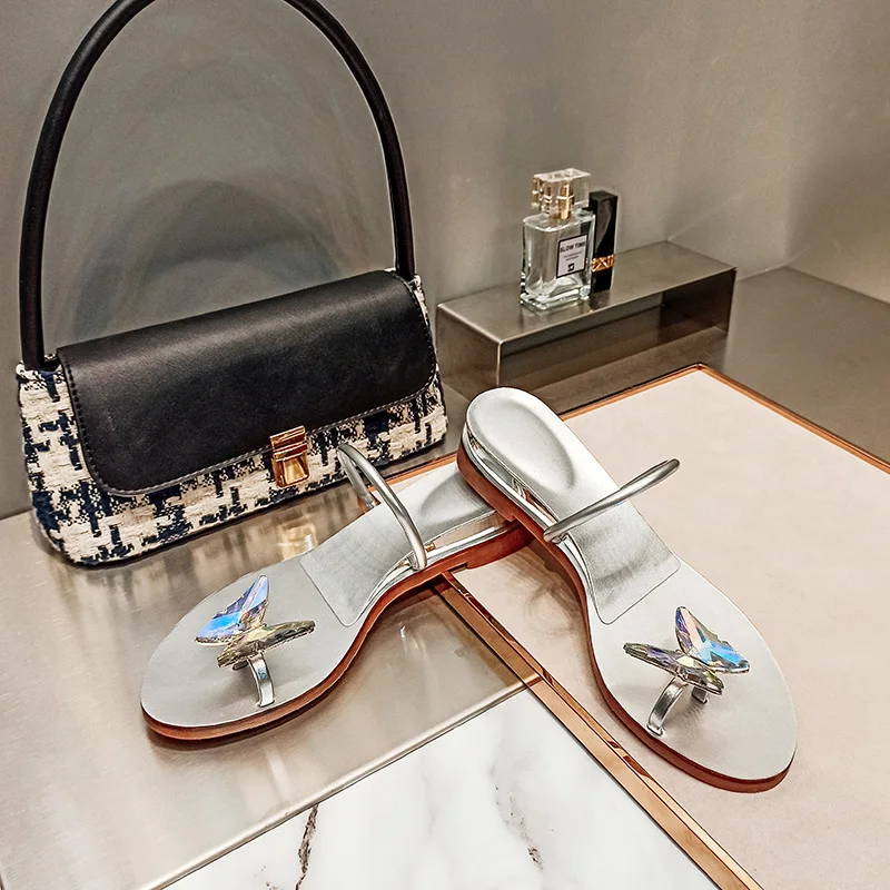 Новые летние брюки с бабочками Стразы туфли на танкетке Пляжные сандалии для