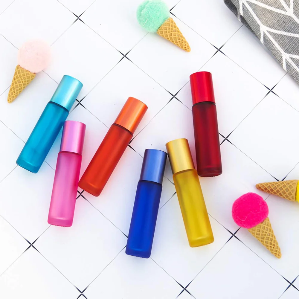 

1 Set of Roll-on Bottles Compact Glass Bottles Perfume Sub-packing Bottles