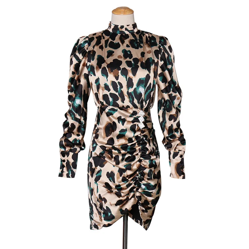 

Hot season fashion leopard print collar pleated dress for women