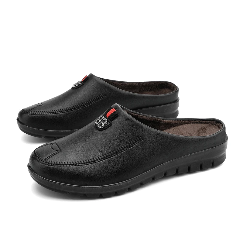 Couro do Plutônio Feminino à Prova Chinelos de Inverno Deslizamento em Loafe Dwaterproof Água Pelúcia Quente Confortável Cunha Mãe Sapatos Moda Feminina Cor Sólida