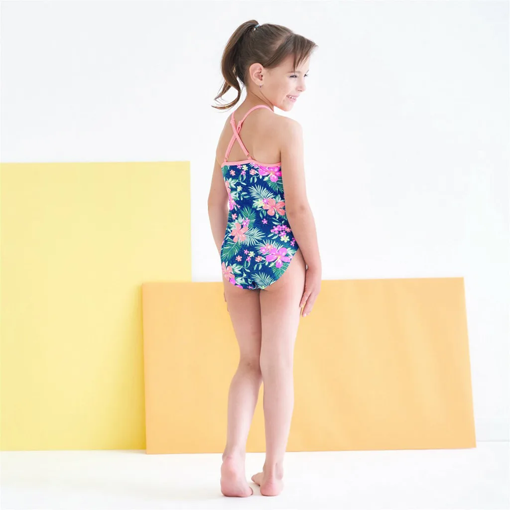 Купальник для маленьких девочек с оборками и цветочным принтом цельный