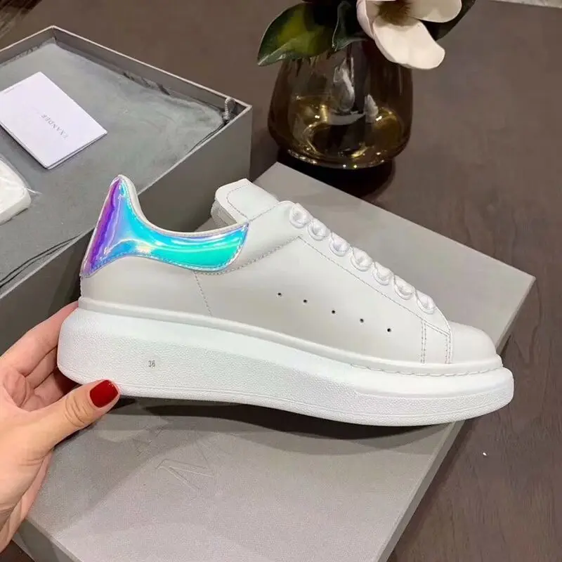 Туфли женские из натуральной кожи яркие Яркие ботинки с хвостом на платформе