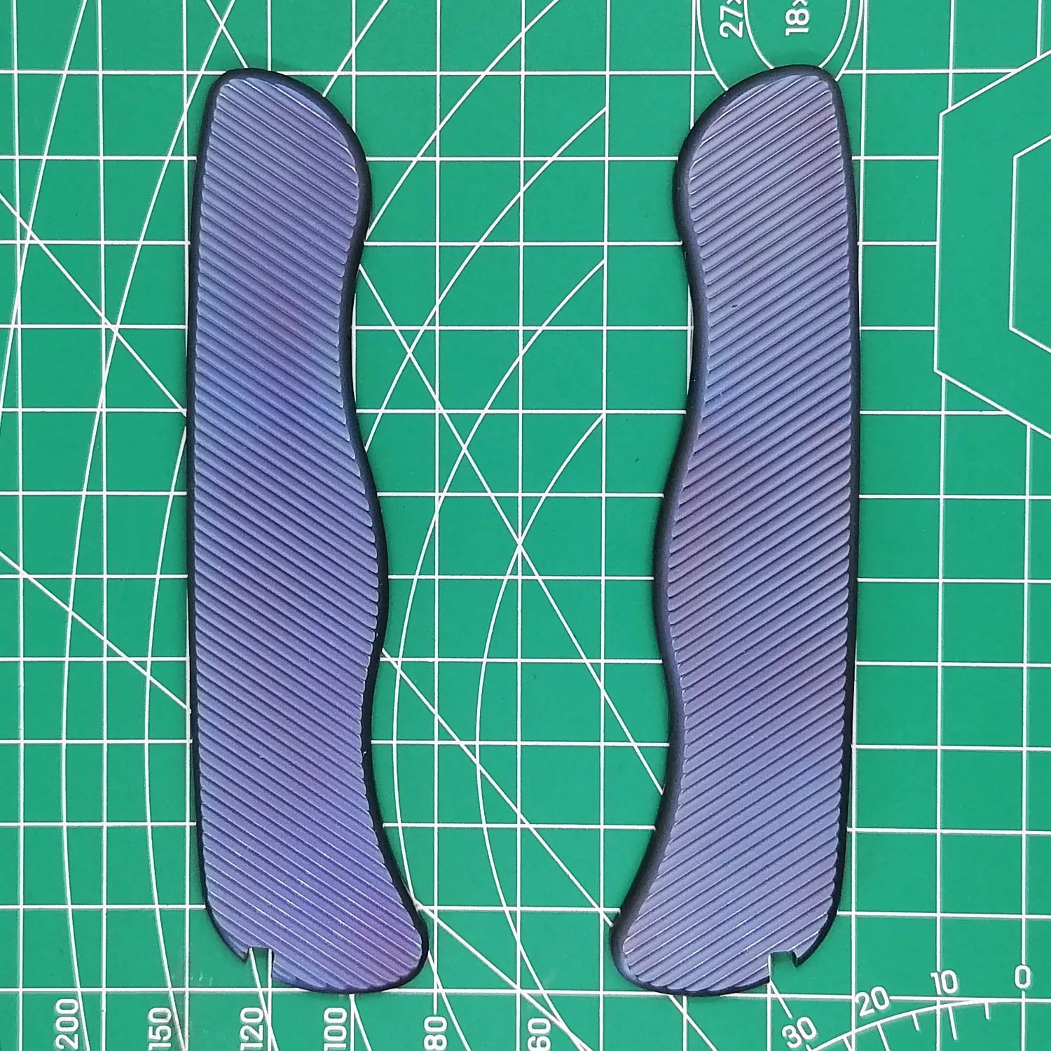 Сделанные на заказ весы из титанового сплава TC4 ручка для швейцарского