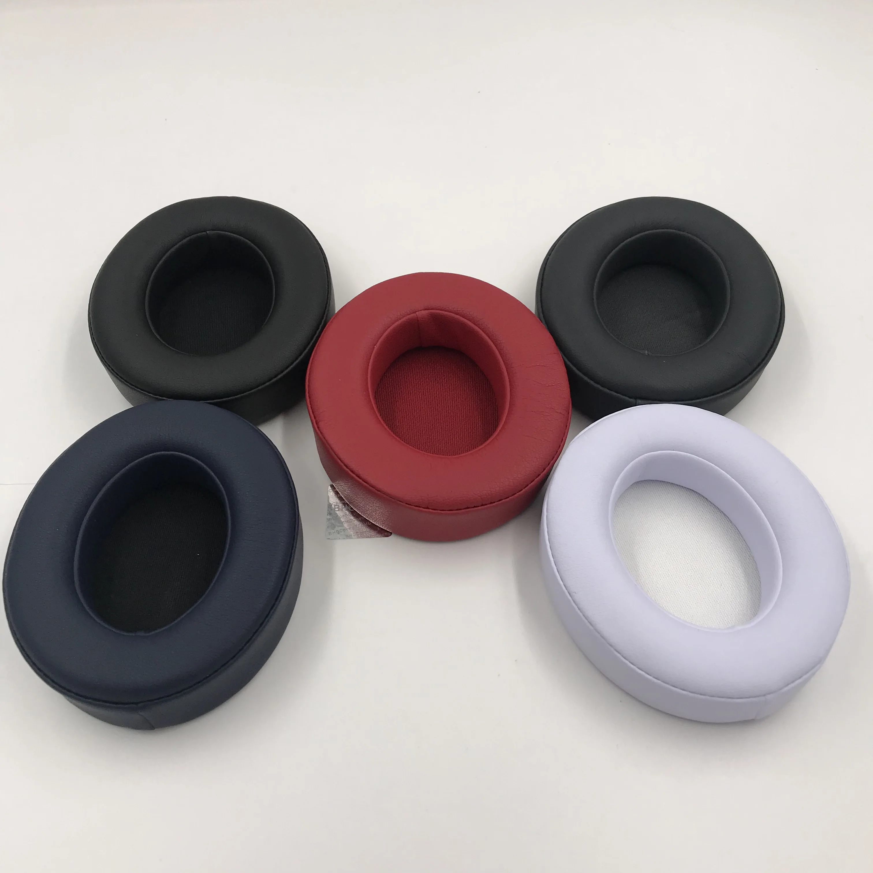 Мягкие кожаные амбушюры сменные подушки для беспроводных наушников Monster Beats by dr dre