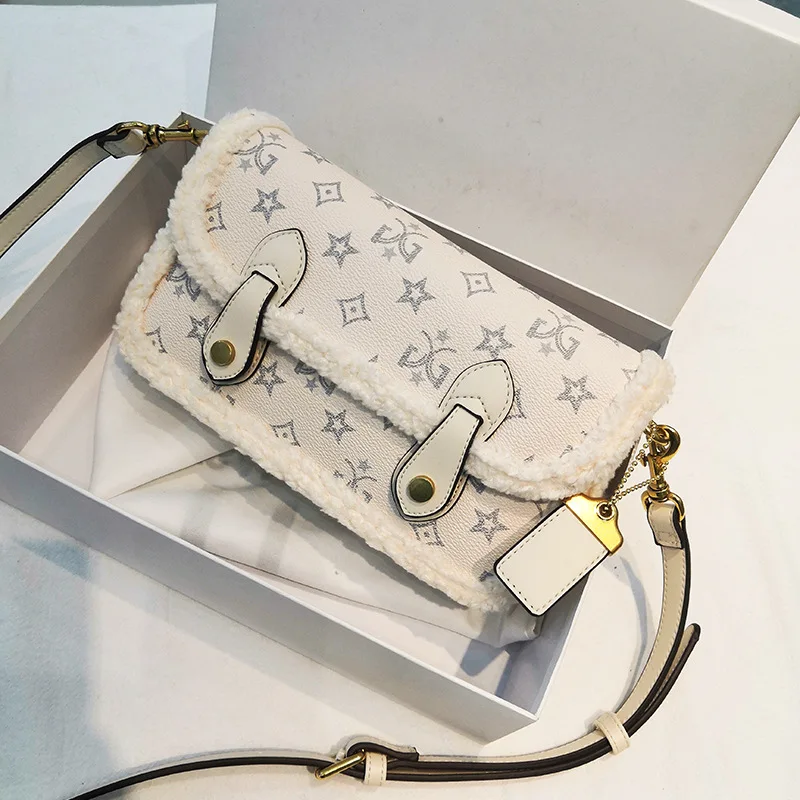 

2021 new lamb wool brand Cambridge bag ladies college style shoulder bag casual all-match messenger bag women