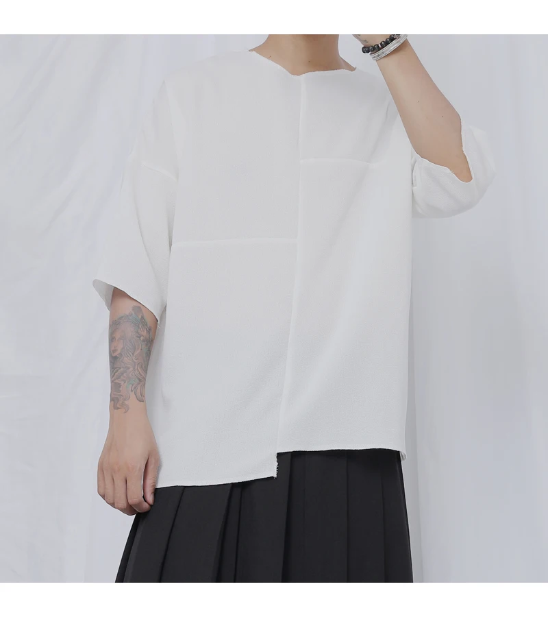 

Originele Nieuwe T-shirt Mannen Ronde Hals Compassionate Japanse Yamamoto Wind Dark Asymmetrische Losse Vijf Punt T-shi