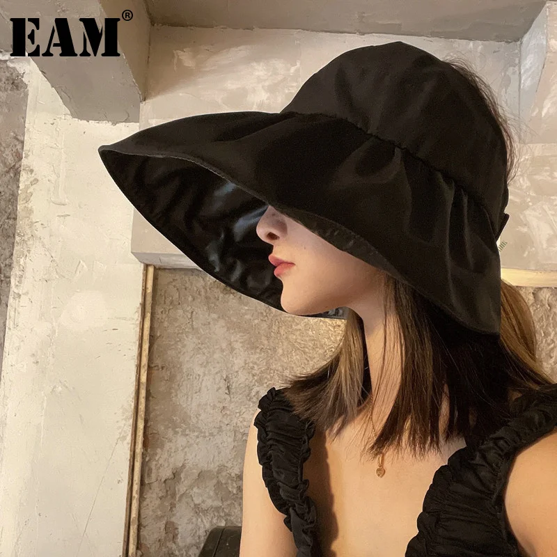 

[EAM] Women Black Ruffles Big Size Fishermen Hat New Round Dome Temperament Fashion Tide All-match Spring Autumn 2022 1DD9810