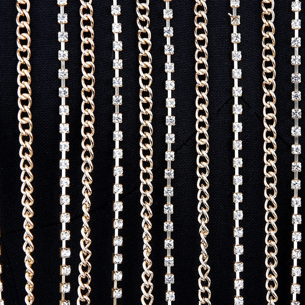 

Women's Sexy Tassel Rhinestone Decor Chain Linked Halter Bralette Chest Chain Gothic Punk Fashion Festival Jewelry Accessories