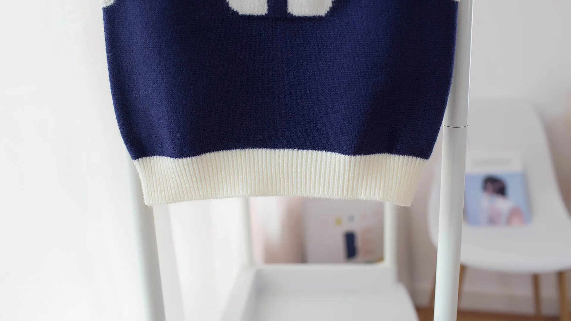 

Girl Cartoon Bow Sweaters Vest Baby Cotton Knit Sleeveless Sweater Kids Preppy Autumn Children Clothes Fashion Girl Waistcoat