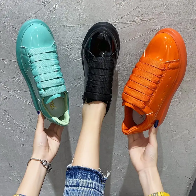 

Women's Sneakers Fashion Breathable Casual Skateboard Shoes Woman Vulcanize Shoes Tennis Shoes Walking Shoes Zapatillas Mujer