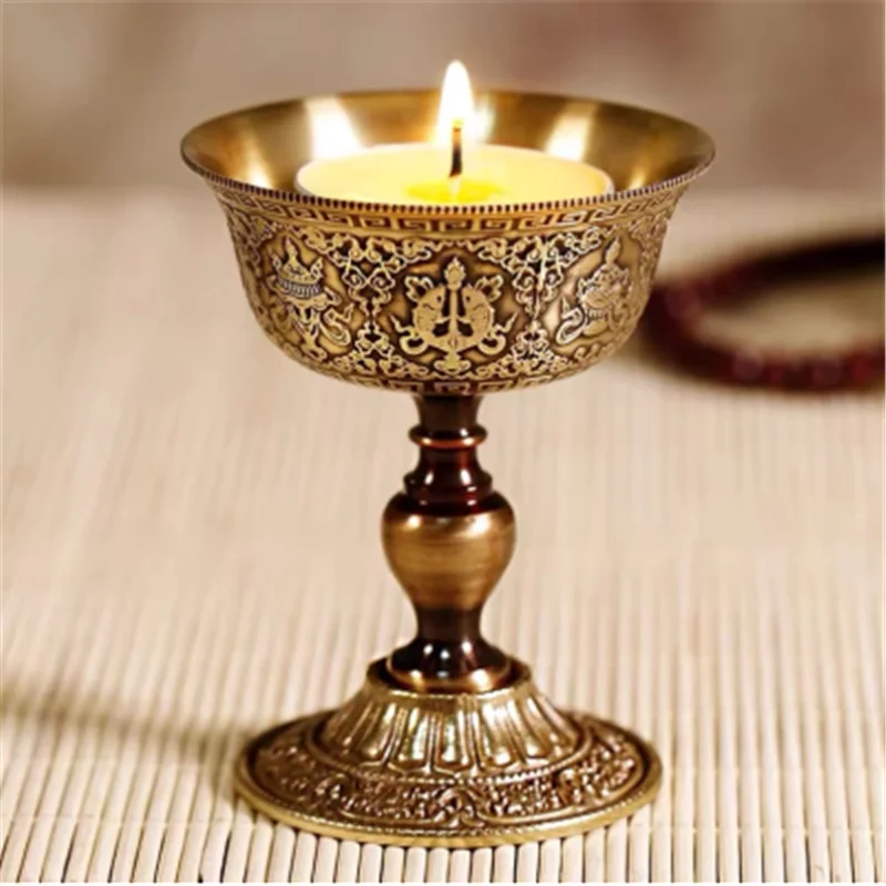 

Hand Embossed Brass Type Candle Cup Collection Romantic Flower Golden Candlestick Wedding Bar Dinner Home Table Decoration