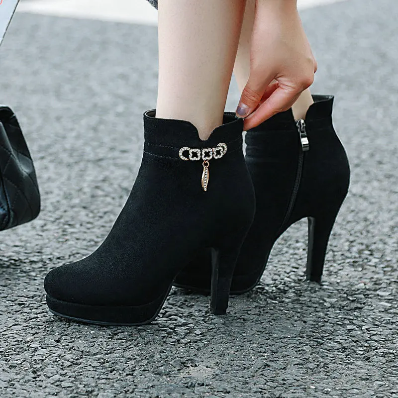 B2-7 Размеры 33-43 элегантные женские ботильоны с металлическими украшениями