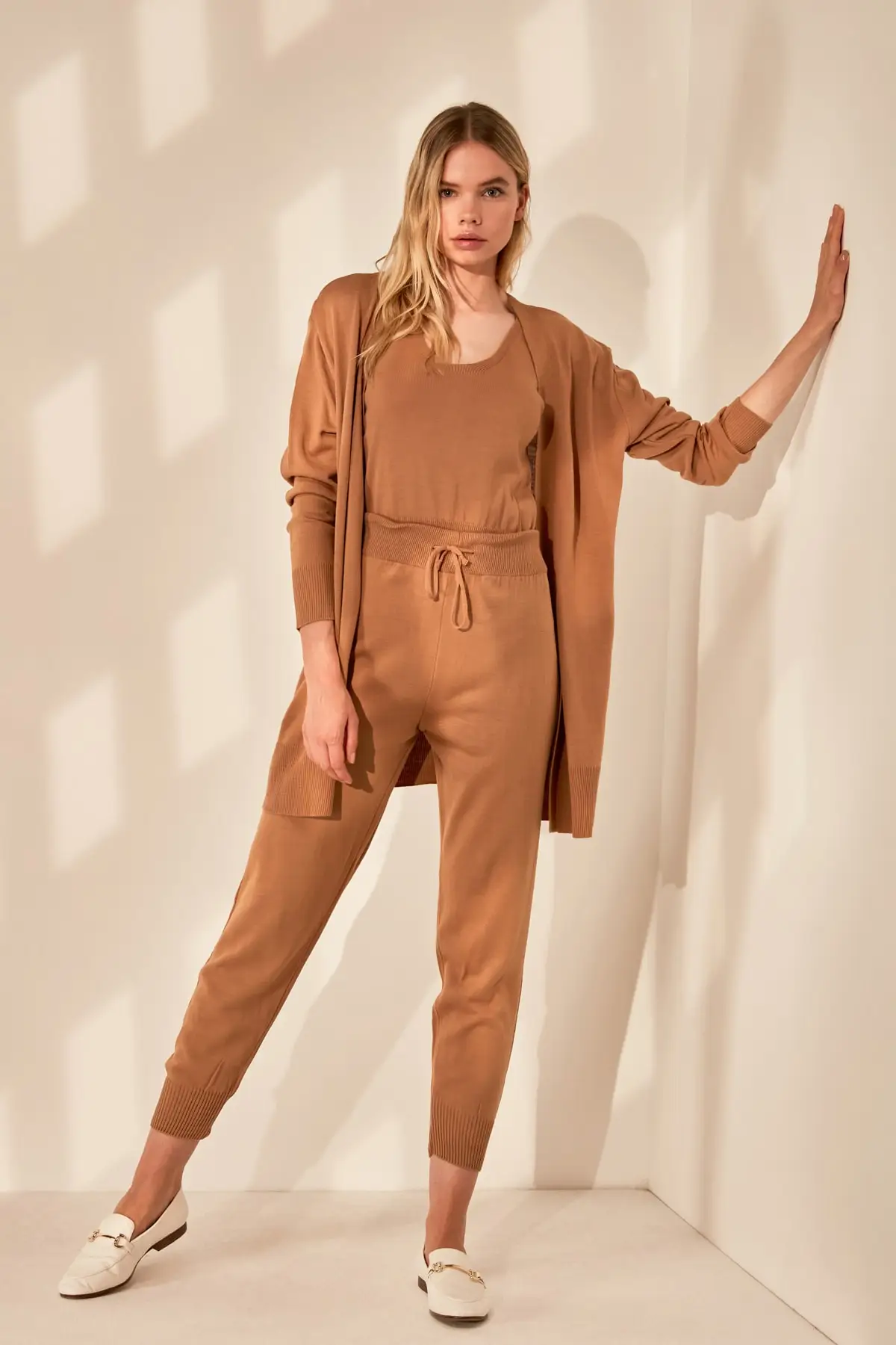 

Trendyol 3'l Knitwear Sub-Top Suit TWOAW21AU0037