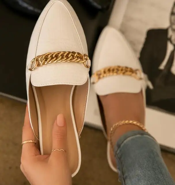 

Шлепанцы женские для улицы, сандалии из змеиной кожи, с металлической цепочкой, для банкета, летние тапочки, 2021