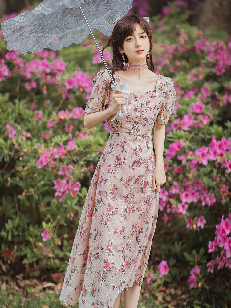 

Women French Romantic Girl Sweet Elegant Dress Summer Retro Square Collar Elegant Chic Single Breasted Vintage Embroidered Dress