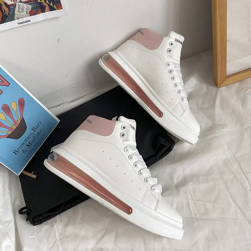 

Кроссовки женские на шнуровке, с вулканизированной подошвой