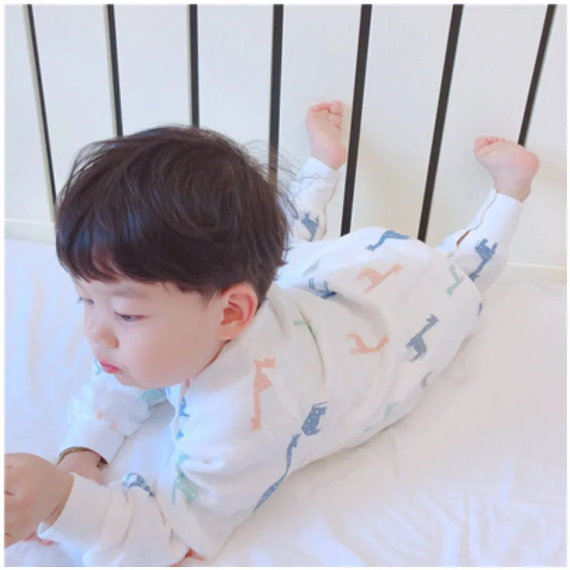 

Spring Autumn Long-sleeved Bamboo Cotton Gauze Split-leg Sleeping Bag Baby Kick Protection Newborn Cartoon Baby Sleeping Bag