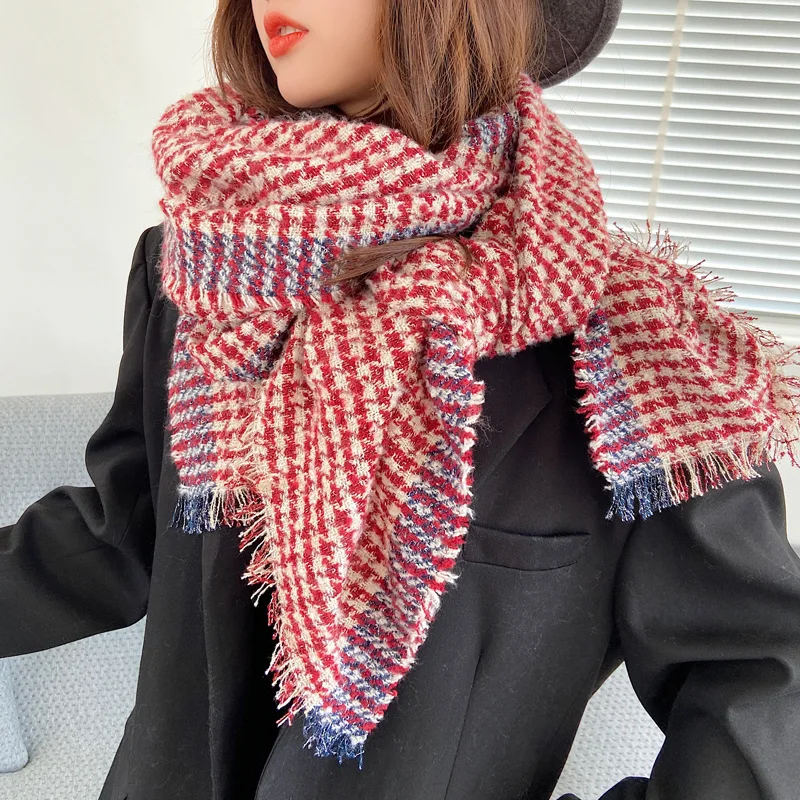 

CARTELO new striped warmth imitation cashmere shawl scarf women autumn and winter short beard plaid fashion scarf