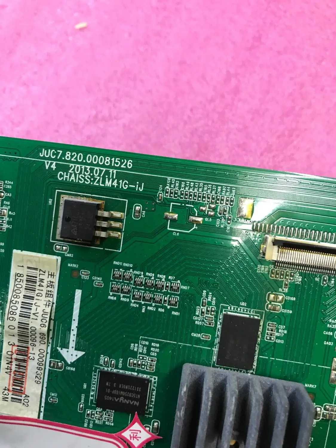 

LED50C2000i LCD TV motherboard JUC7.820.00081526 screen M500F13-E1-A