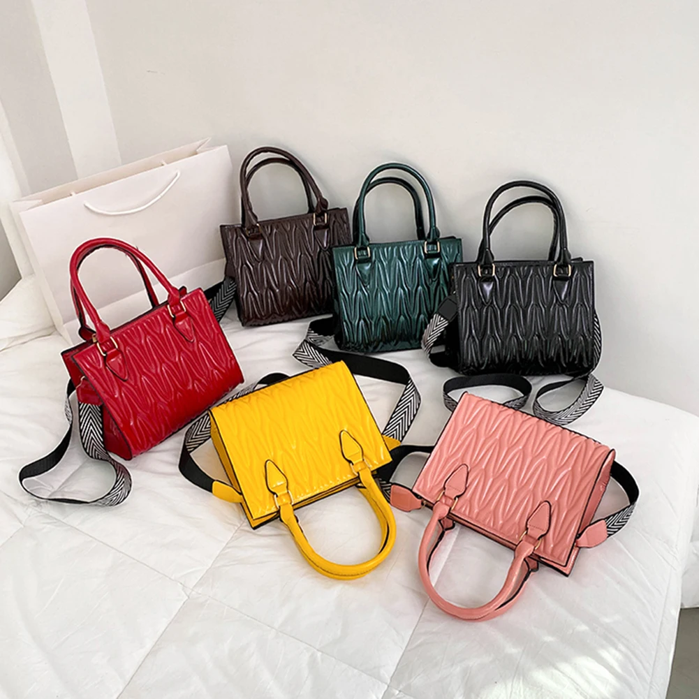 

Women Shoulder Bag Pure Color Quilted Pleated Crossbody Bags PU Leather Leisure Ladies Exquisite Handbags for Travel