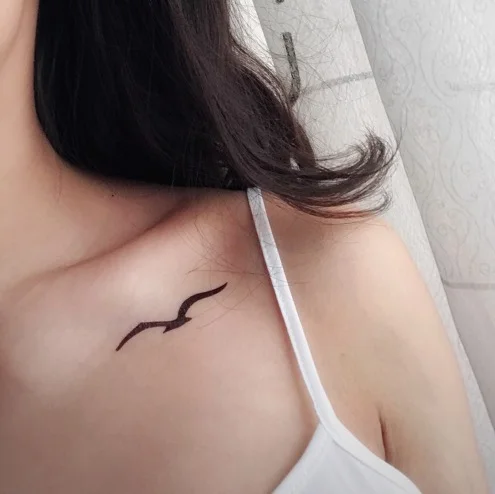 

Waterproof Temporary Tattoo Sticker wild goose Seagull on clavicle tatto stickers flash tatoo fake tattoos for girl women