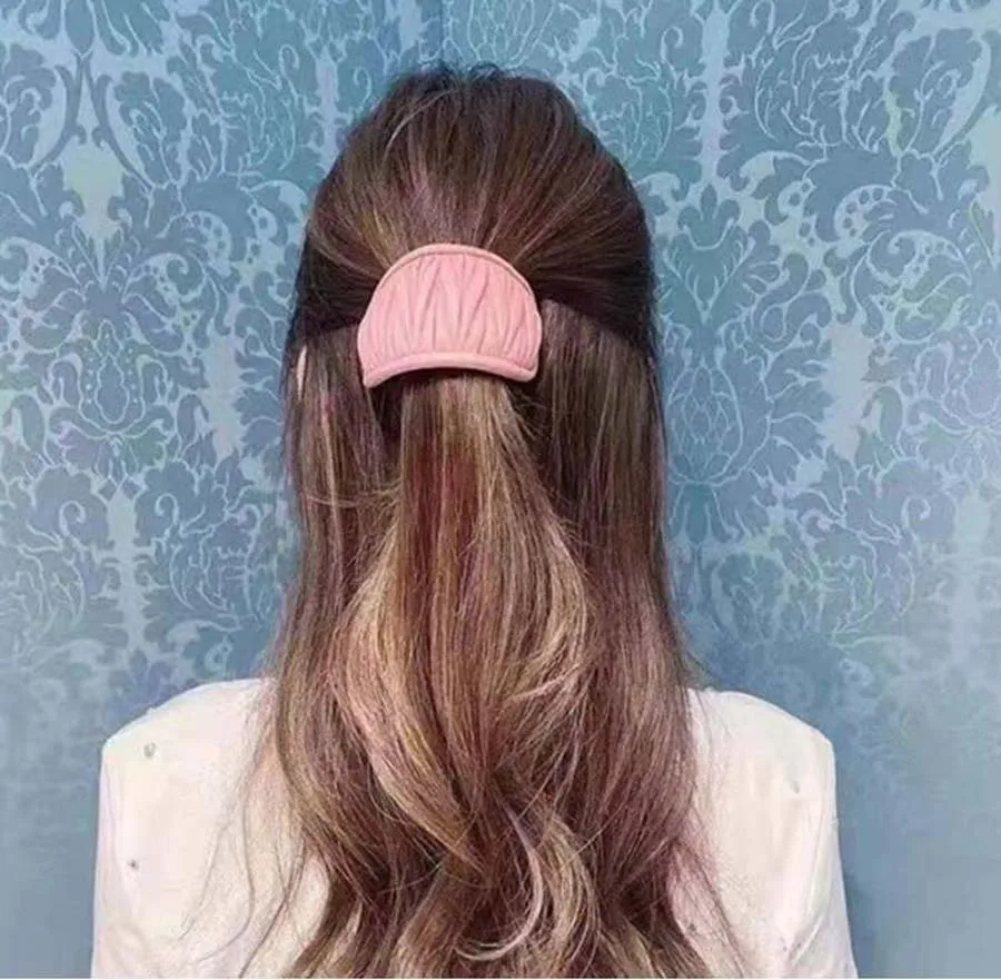 

New KOREAN thick U-shaped pink plaid fashion pu leather hair clip ponytail clip Plaid chic TENDER women spring clip hair