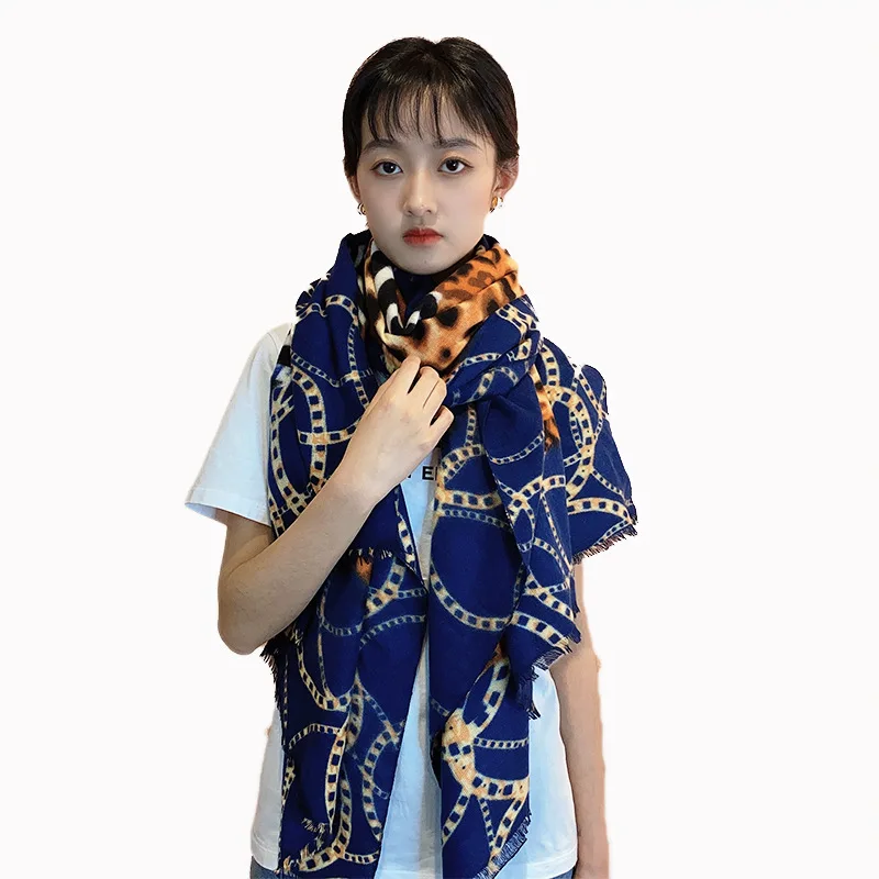 

Twill print ladies scarf leopard print chain animal print scarf autumn and winter trend wild oversized shawl thickened style hot