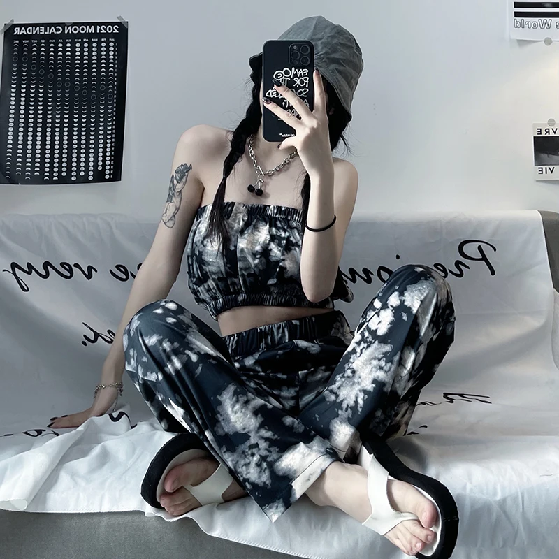 

Harajuku Style Tie-dye Pants Suits Women Printed Tube Top + Loose Trousers Black Two Piece Sets Female 2021 Summer New