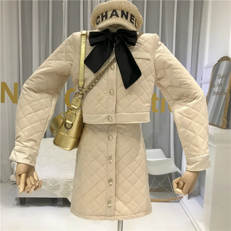 ALPHALMODA Women's 2019 Winter Elegant Padded Skirt Suits Bow Collar Long-sleeved Short Cut Coat A-line 2pcs Fashion Set | Женская