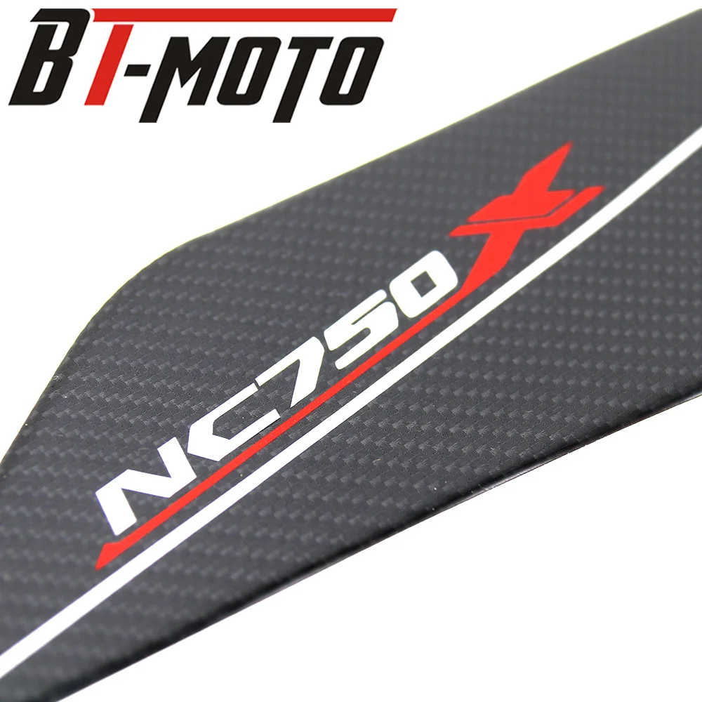 Противоскользящая накладка на бак для мотоцикла клейкая боковой газовый