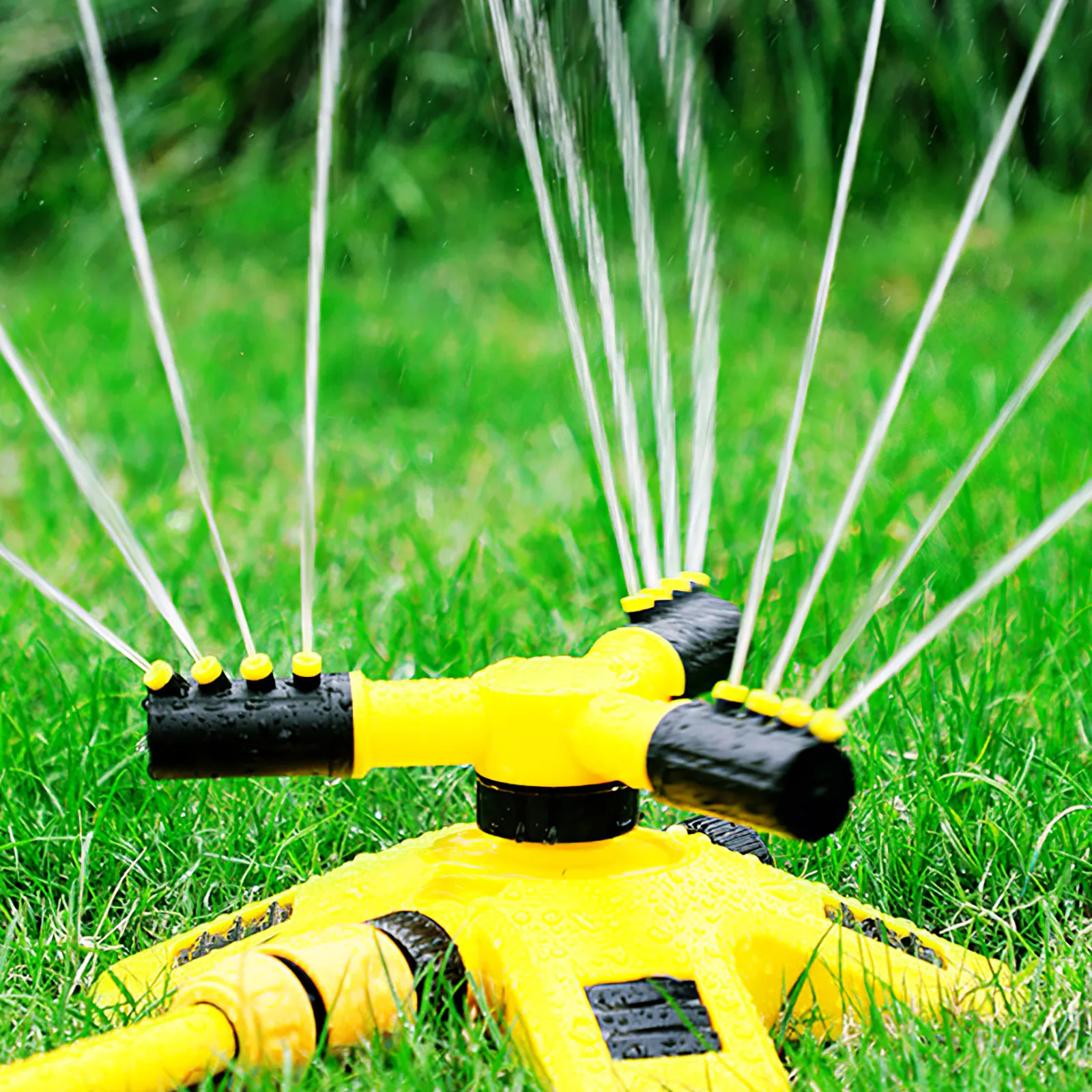 

Gardening Sprinkler 360 Degrees Automatic Rotating Lawn Sprinklers Three-Prong Irrigation Watering Sprinkler Device Tool Outdoor