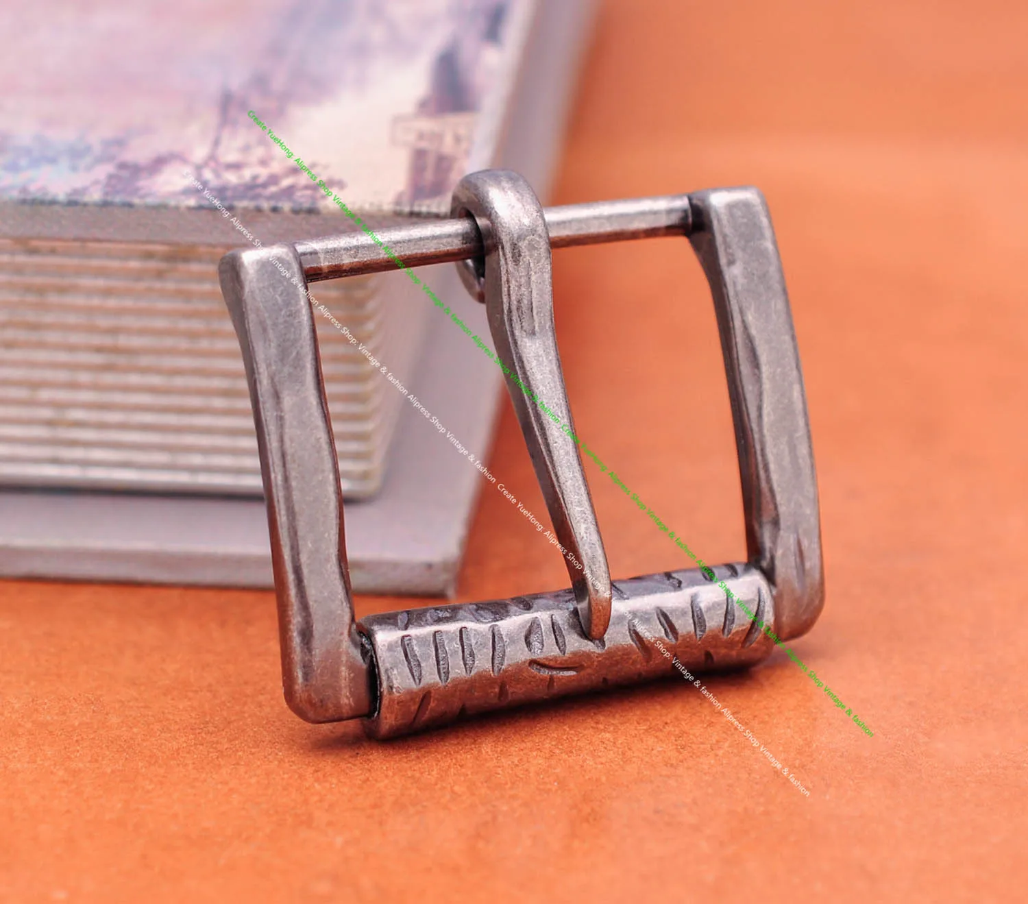 40 мм ретро серебряный узор Гравировка Мужская шпилька для талии ролик с одним