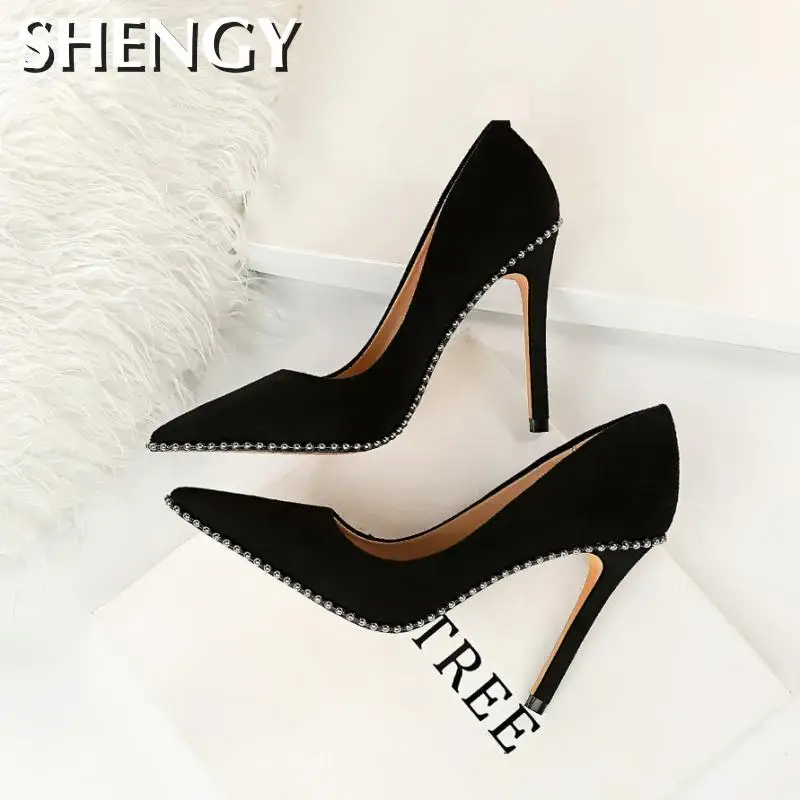 Женские модельные туфли на высоком каблуке Цвет черный телесный туфли-лодочки с