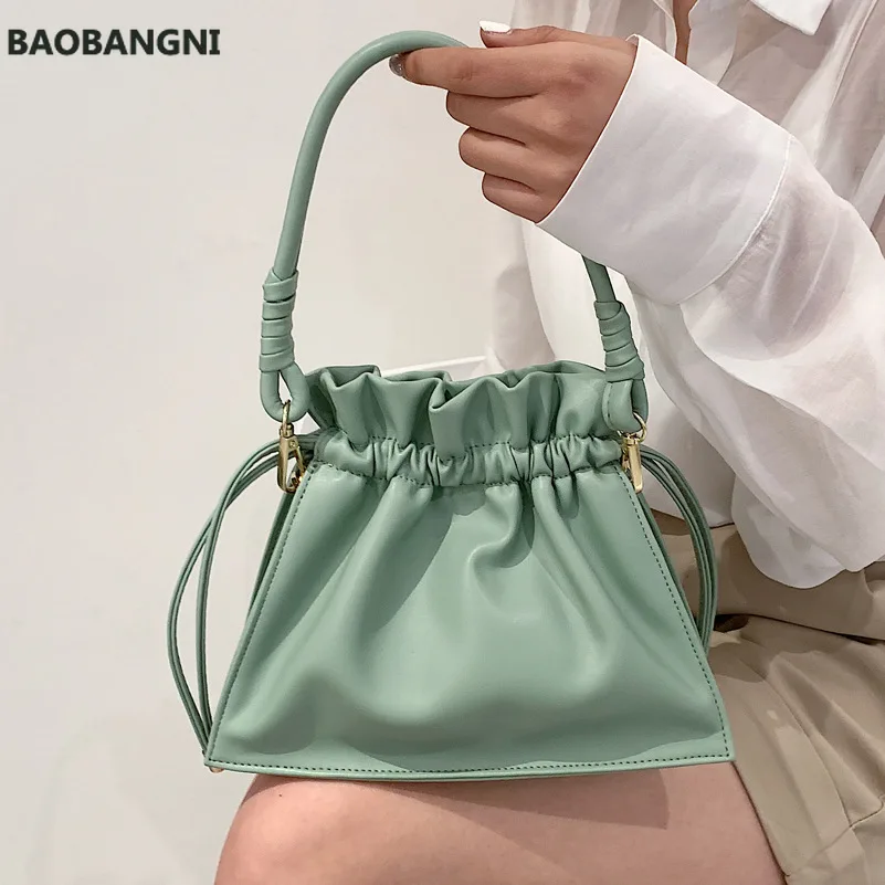 Summer High-quality Portable Bucket Bag New Trendy Messenger Bag Wild Simple Shoulder Bag Female