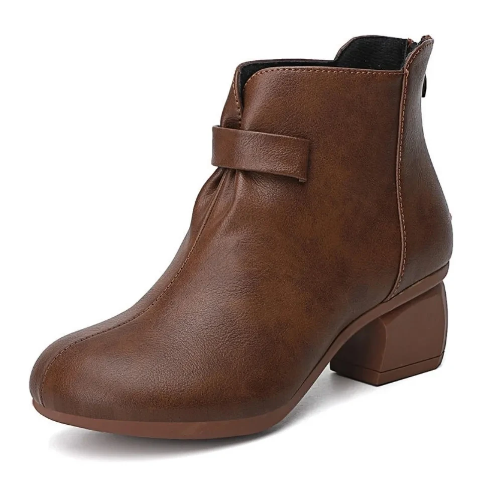 

2021 New Style Ankle Boots Women's Leather Sneakers Modern Boots Y2K Retro Autumn Moccasin Casual Women Leather Shoes